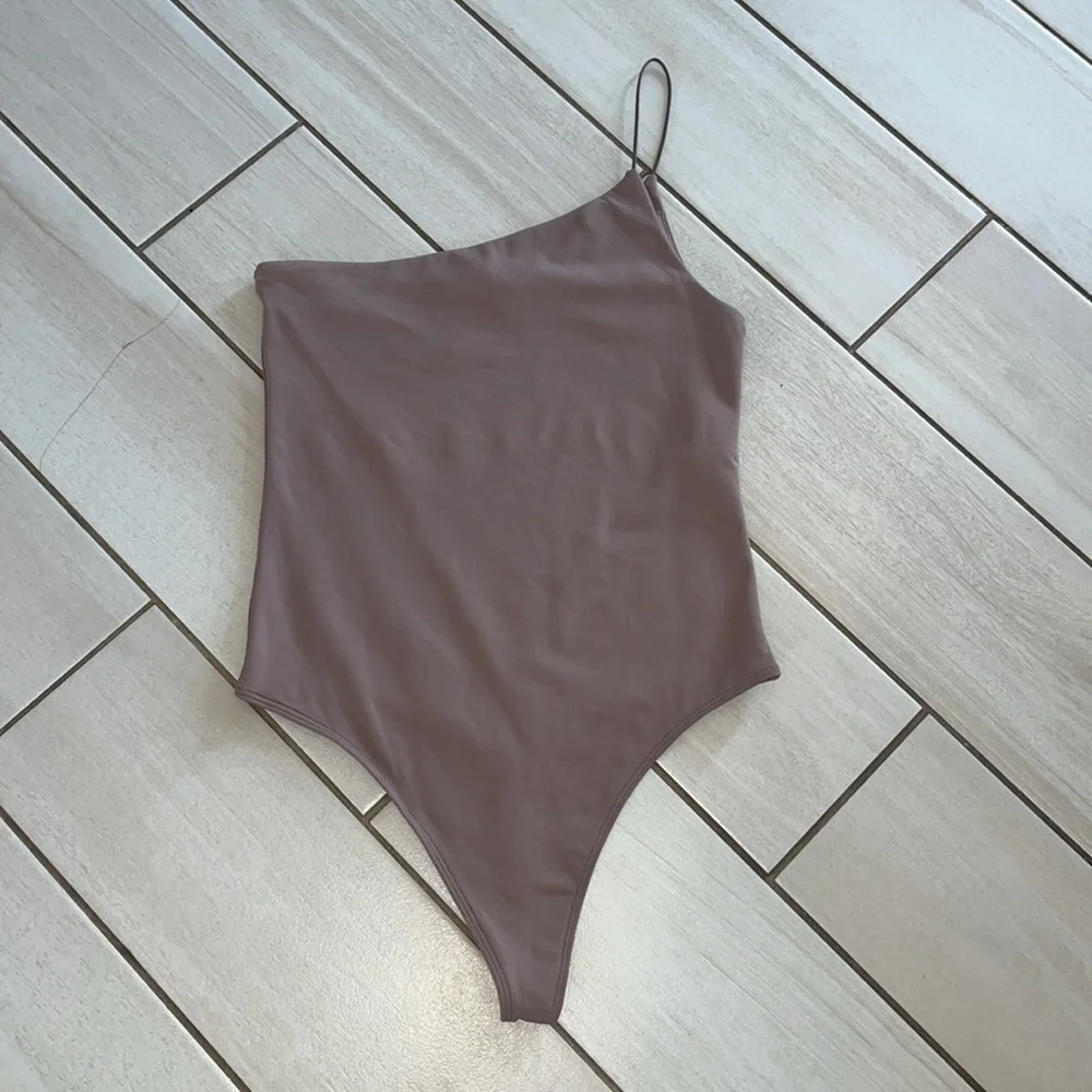 Babaton One-Shoulder Bodysuit in Brown - Picture 3 of 8